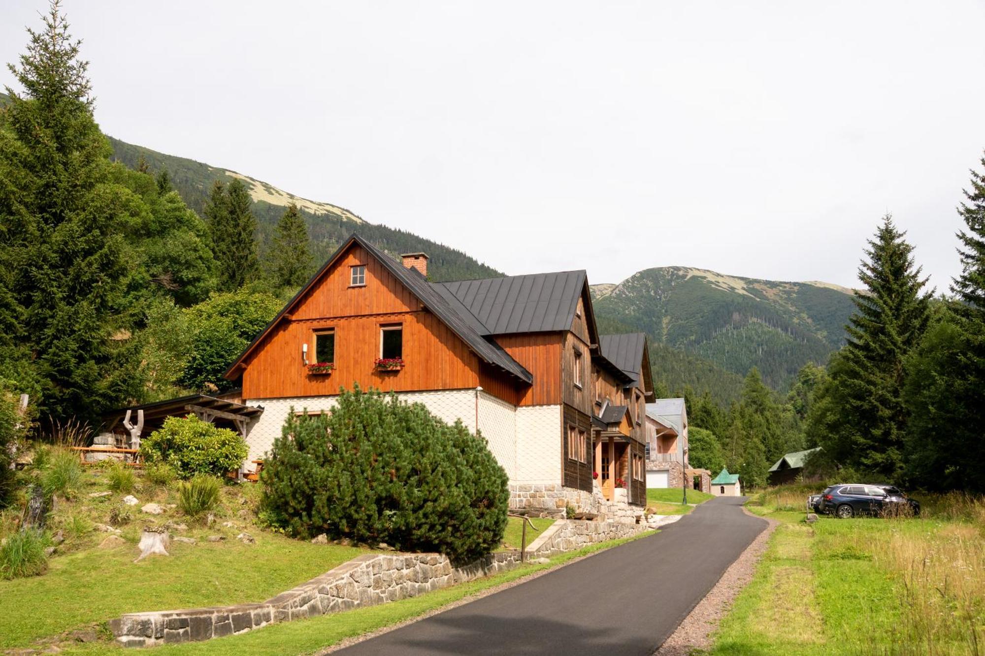 Pension Erban Hotel Spindleruv Mlyn Exterior photo